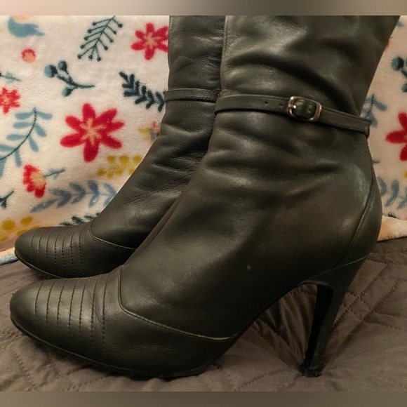 NYLA knee-high leather boot, GUC - Picture 6 of 12